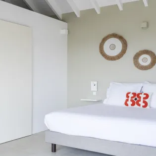 4.1 amalur guest bedroom 1